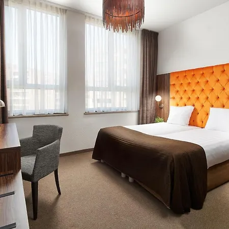 La Reine Hotel