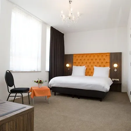 La Reine 에인트호번