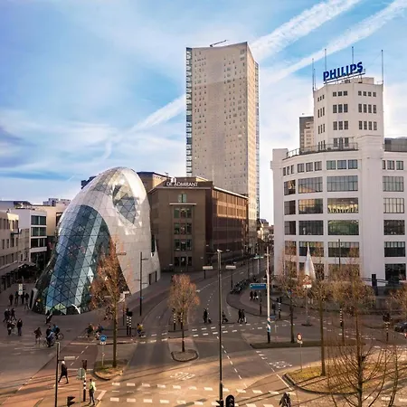 Otel La Reine Eindhoven